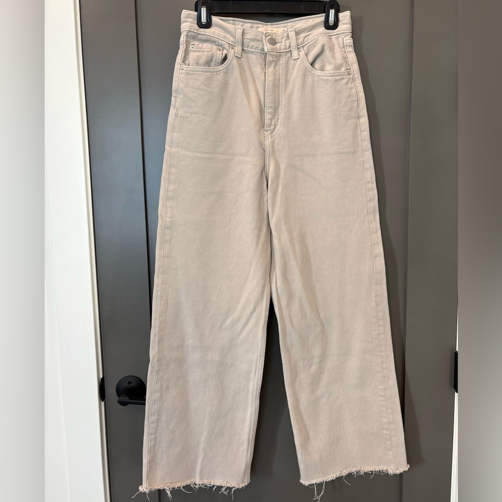 Women's Levi’s Beige High-waisted Raw-hemmed Jeans